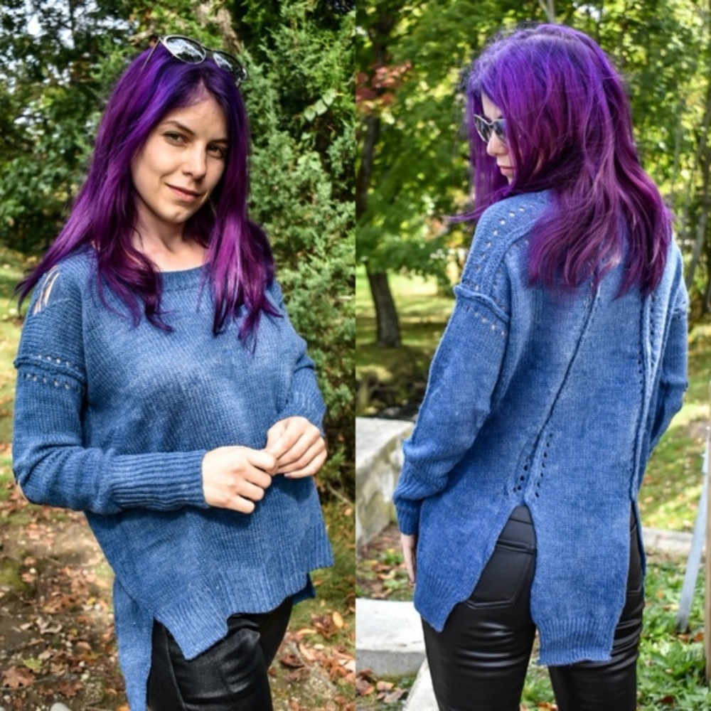 Cool Days Edgy Distressed Sweater (blue)